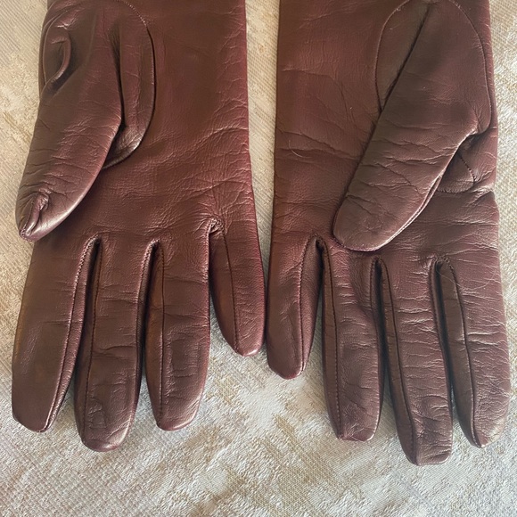 100% Genuine Leather Malo Cocktail Length Gloves - Picture 3 of 13